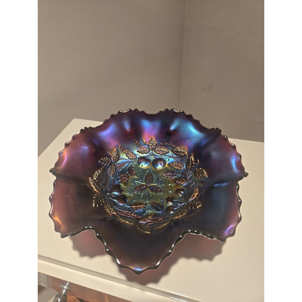 Antique Northwood Amethyst Carnival Glass Three Fruits Medallion Ruffled Bowl